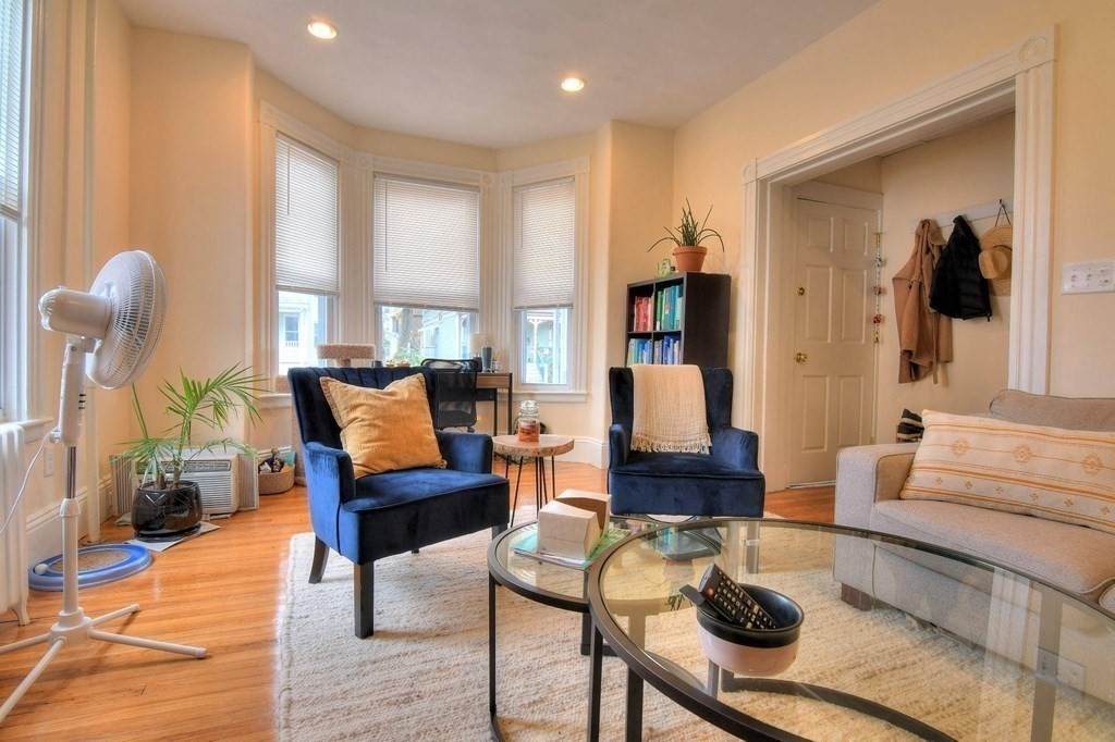 12 Beltran - Photo 1