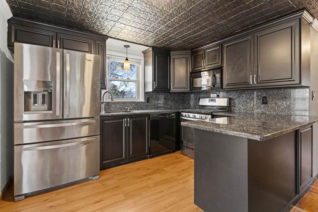 15 Hempstead Street - Photo 1