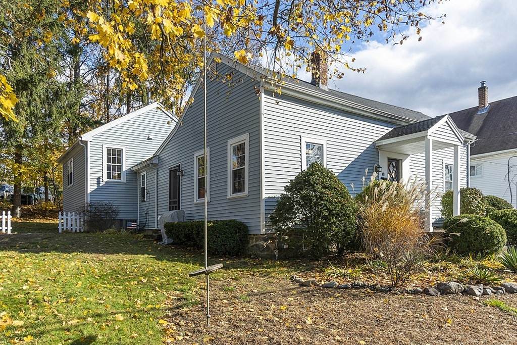 6 Perham St - Photo 1