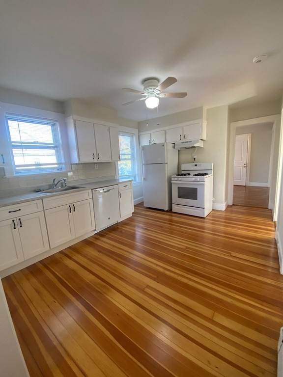 93 Town Hill St - Photo 1