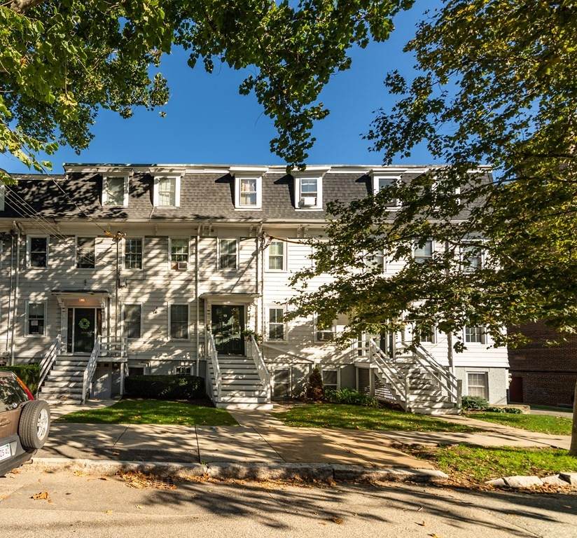 21 Mellen Street - Photo 1