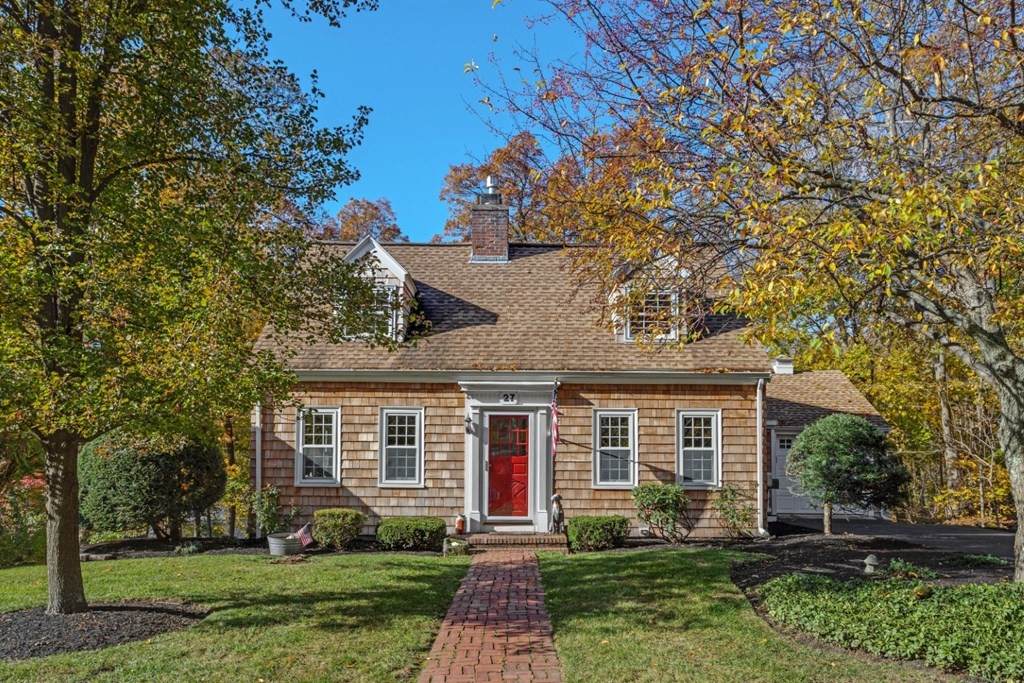 27 Strathmore Road - Photo 1