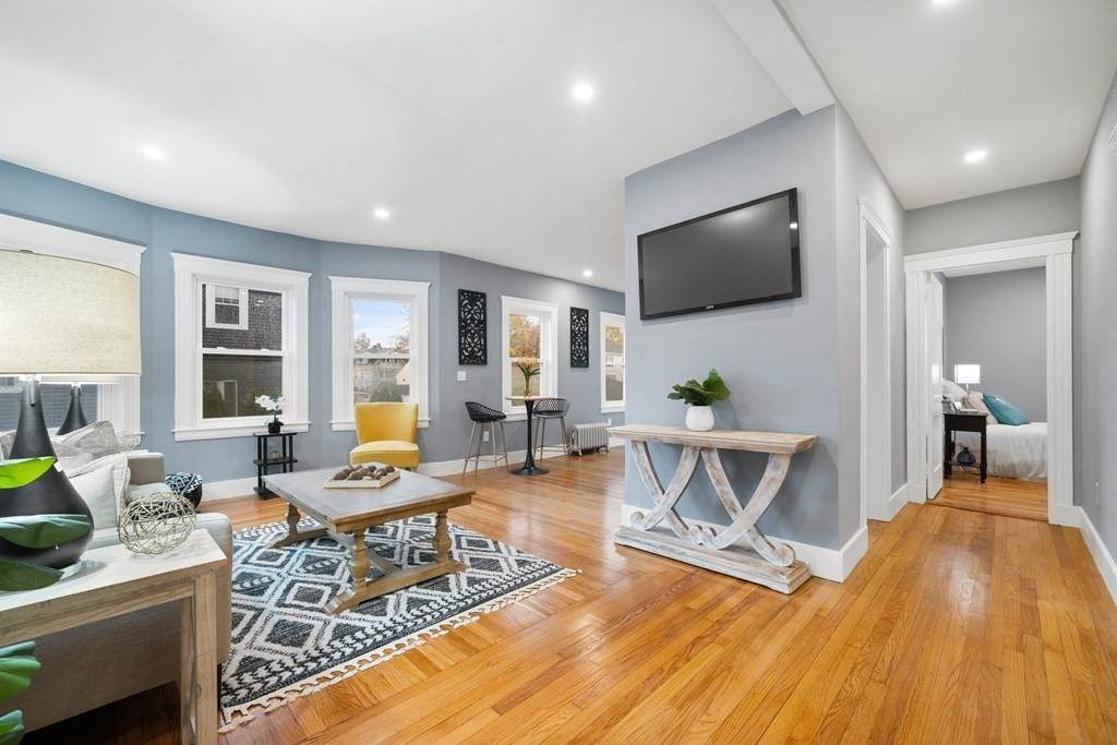 24 Saunders Rd - Photo 1