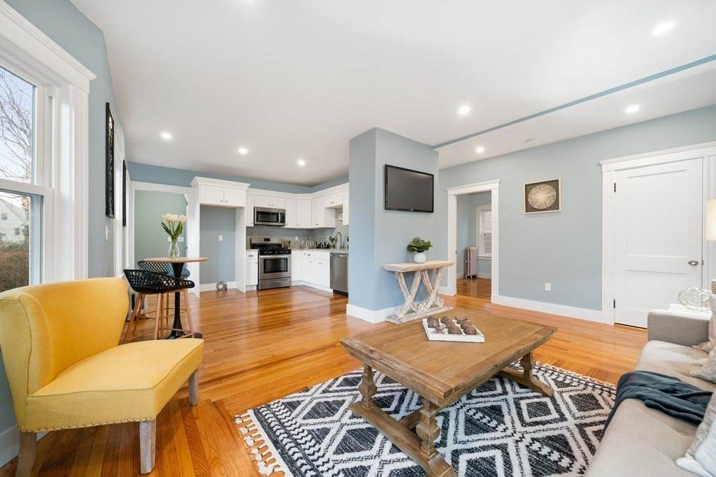 26 Saunders Rd - Photo 1
