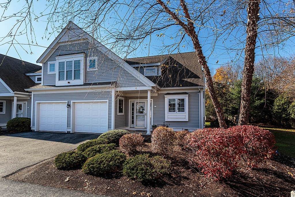 4 Maple Lane - Photo 1