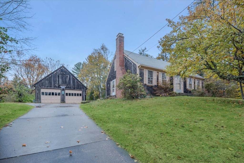 169 Lake St - Photo 1
