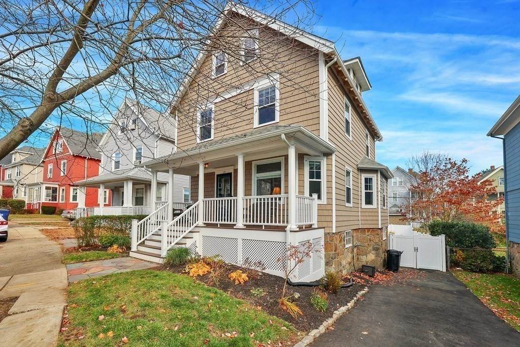 19 Bradfield Ave - Photo 1