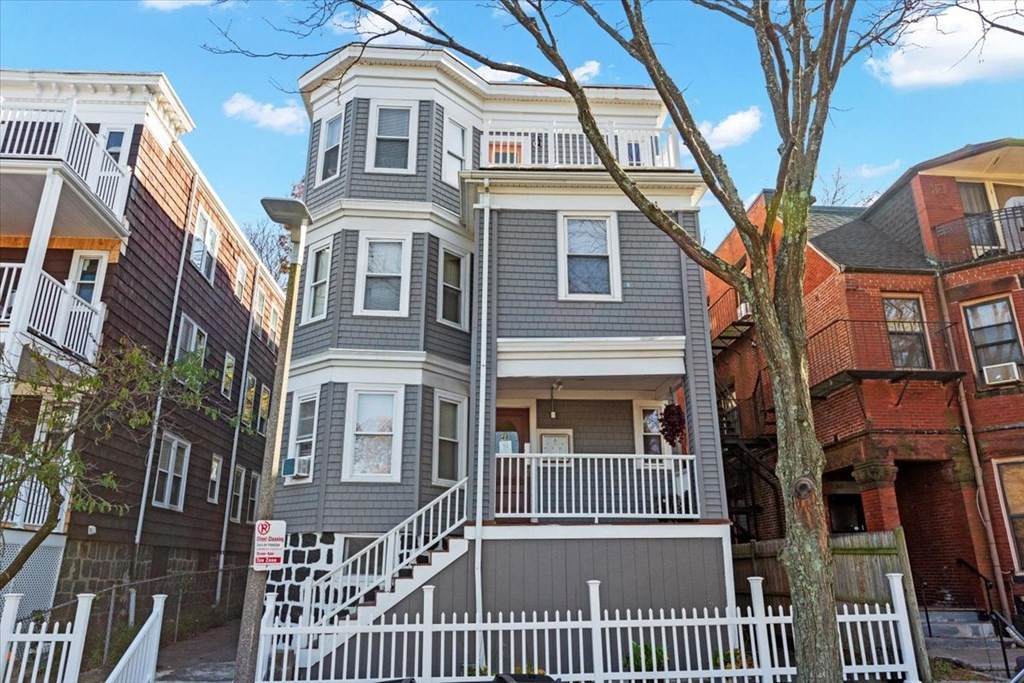 48 Monadnock Street - Photo 1