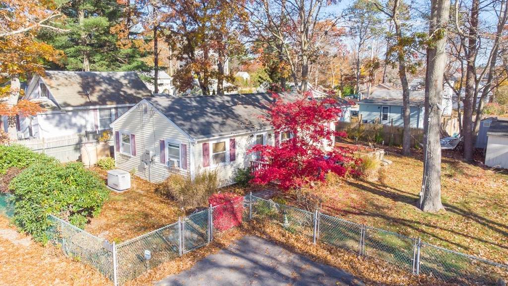 52 Rosepoint Ave - Photo 1
