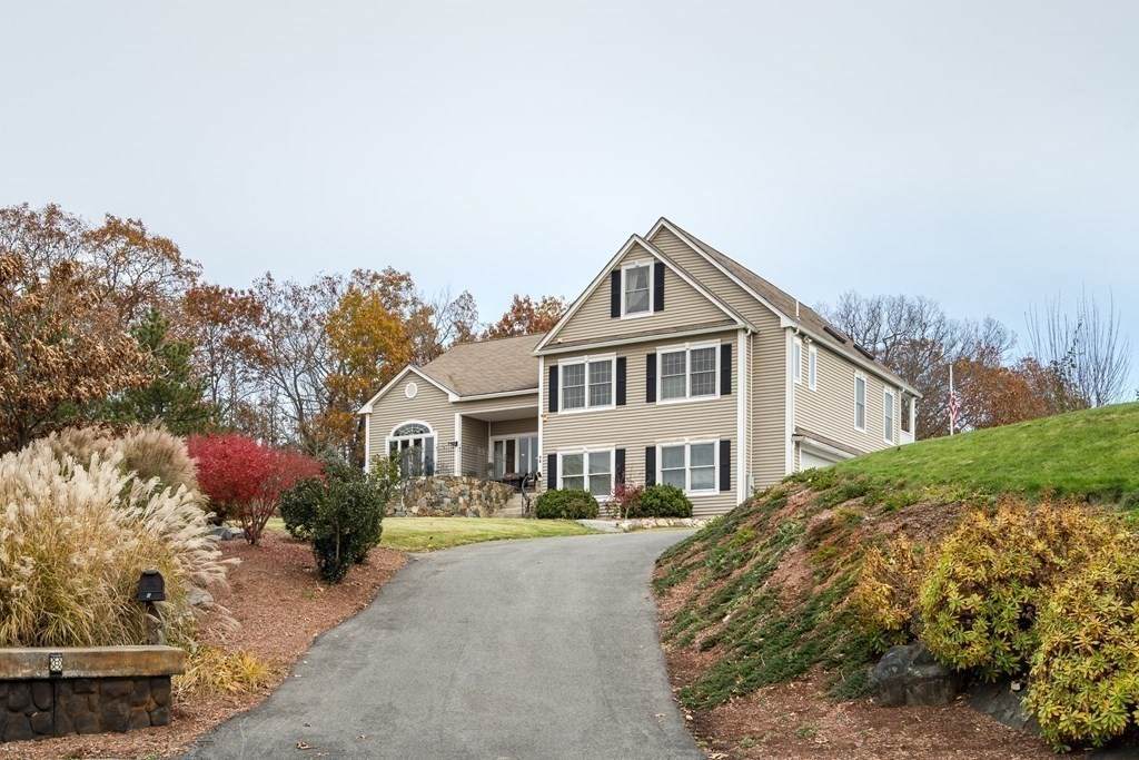 48 Fairfax St - Photo 1