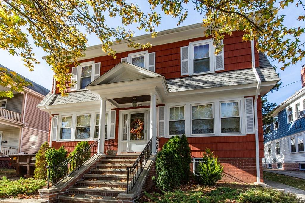 376 Academy Ave - Photo 1