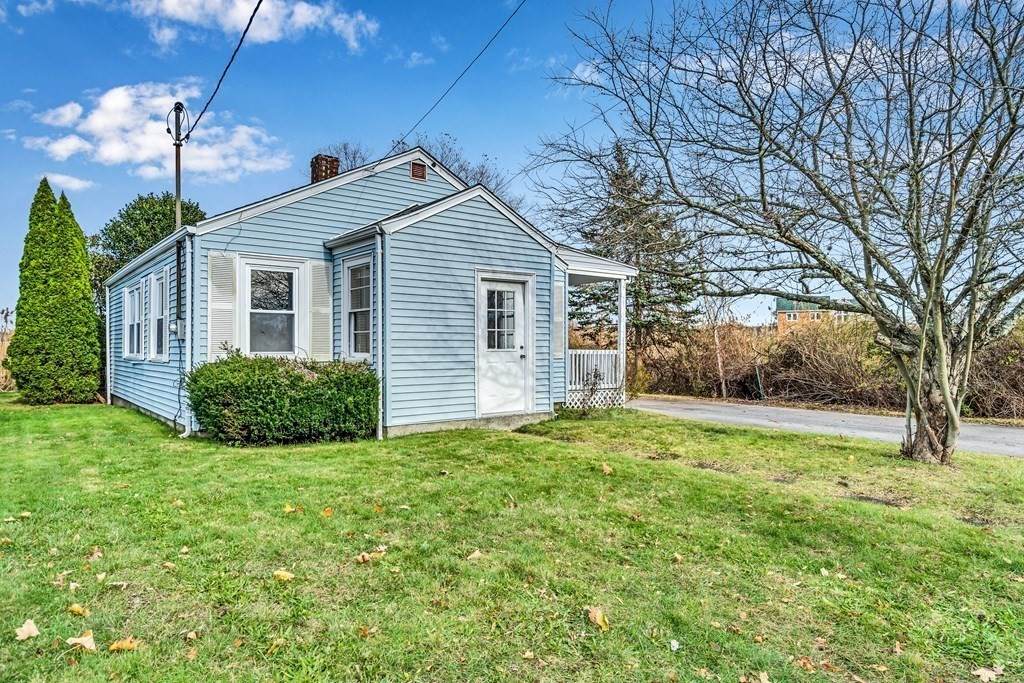 363 Old Providence Rd - Photo 1