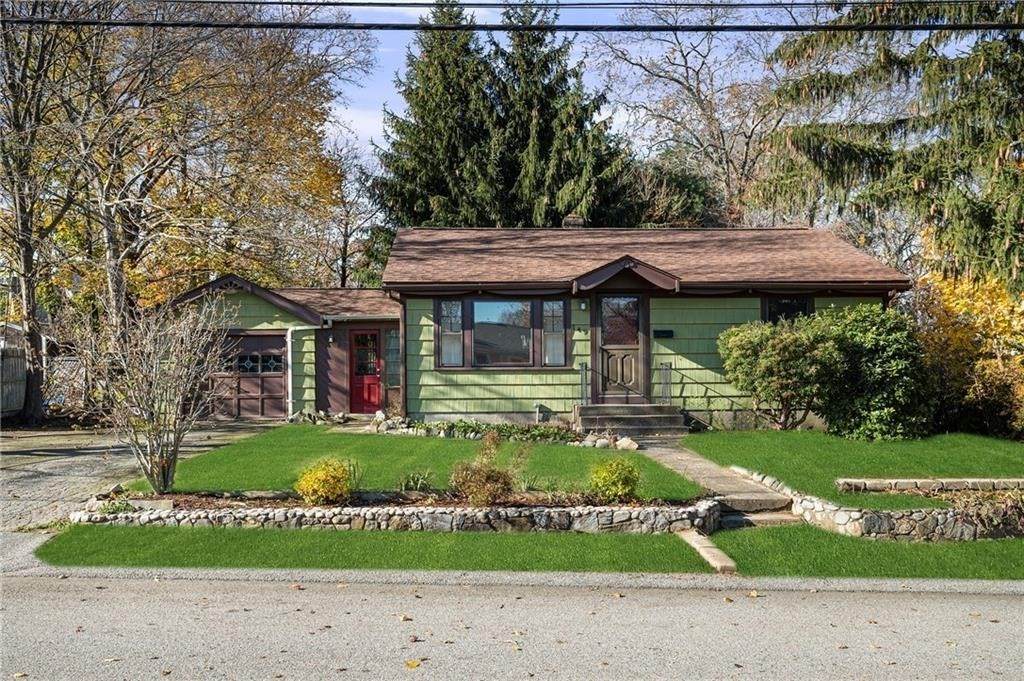 149 Lockwood St - Photo 1