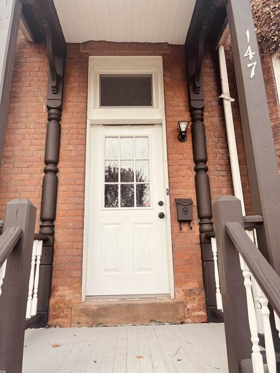 147 Beech St - Photo 1