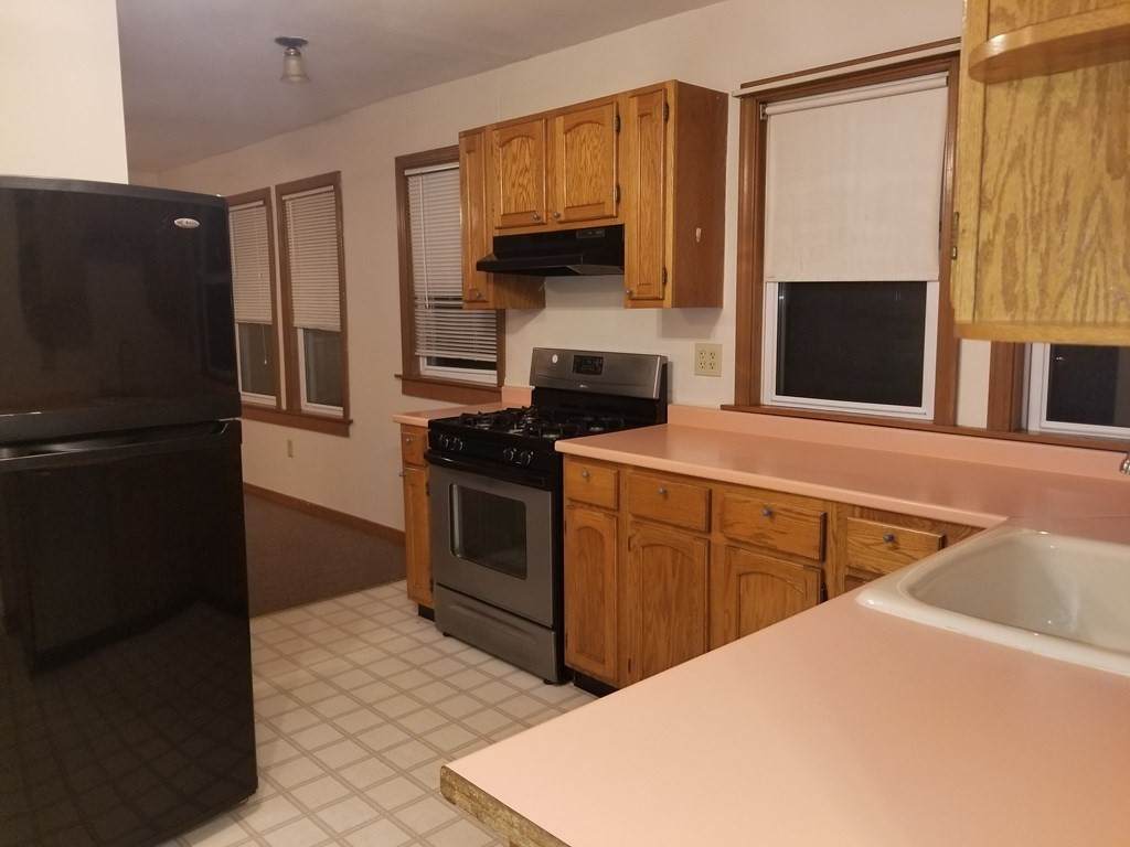 69 Chapman Street - Photo 1