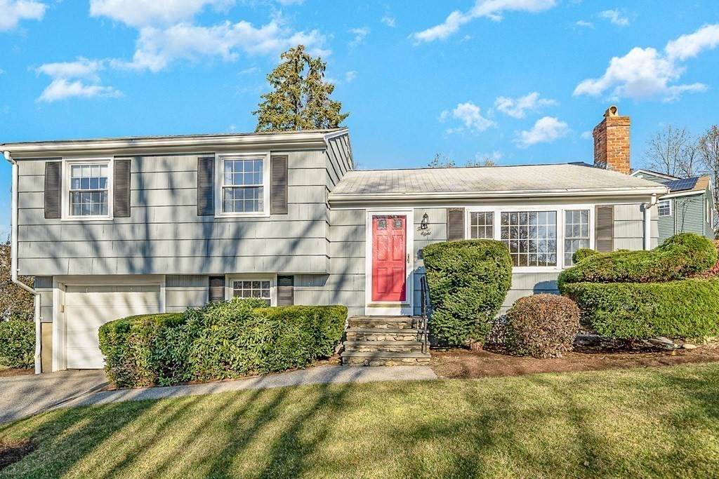 28 Robin Hood Rd - Photo 1