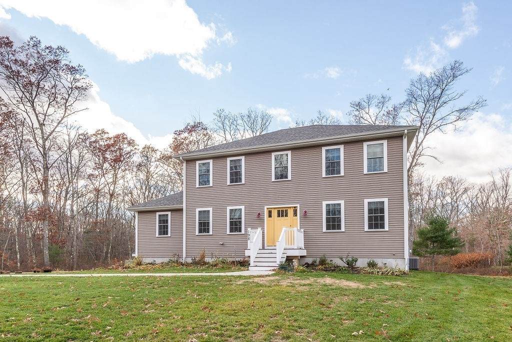 198 Steere Street - Photo 1