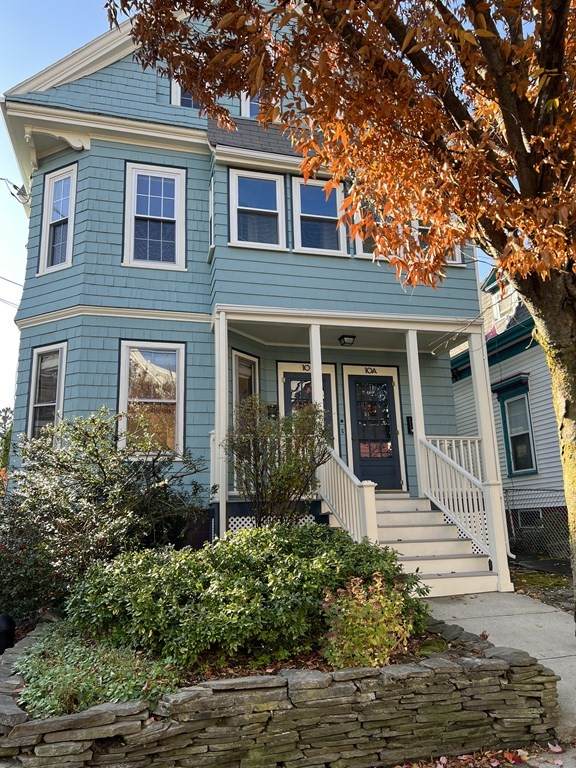 10 Cottage Ave - Photo 1