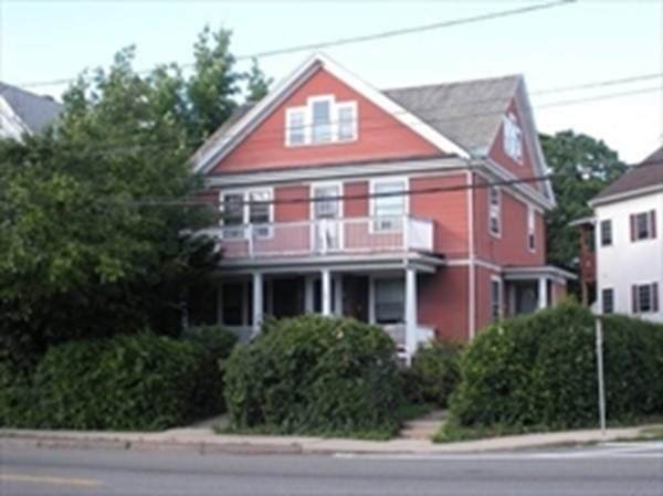 470 Hancock St - Photo 1