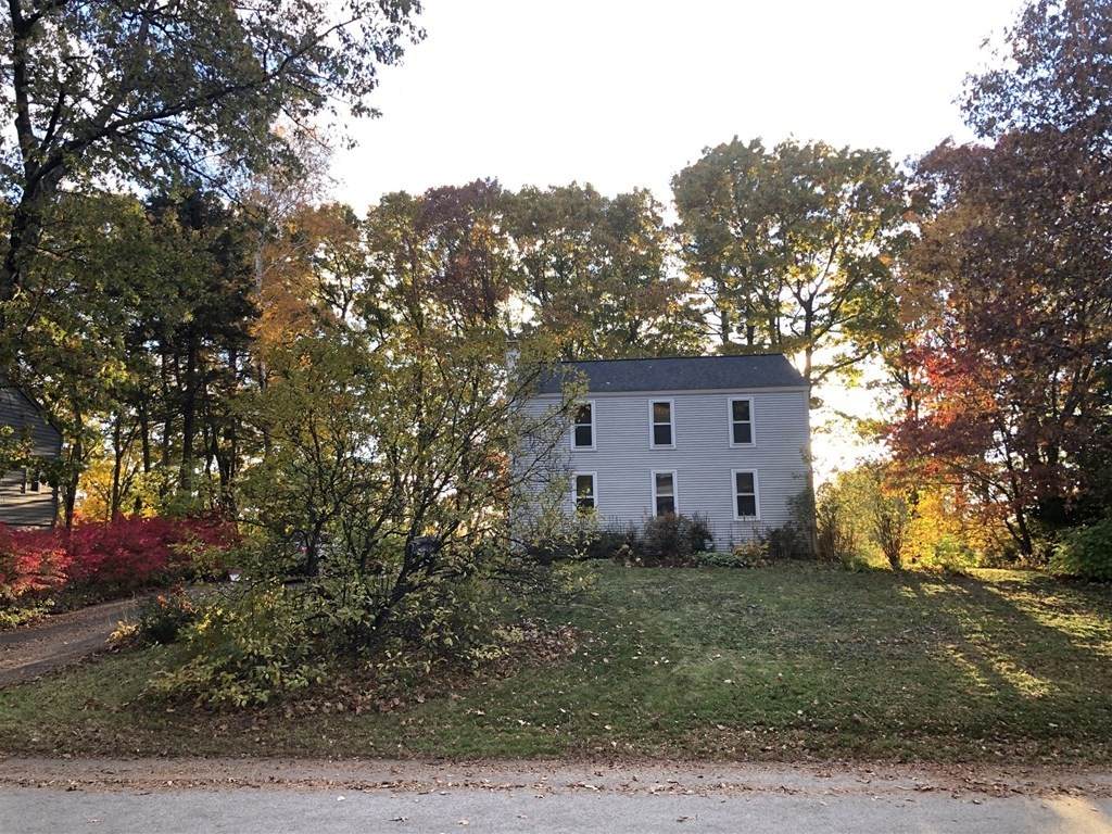 20 Scenic Ave - Photo 1