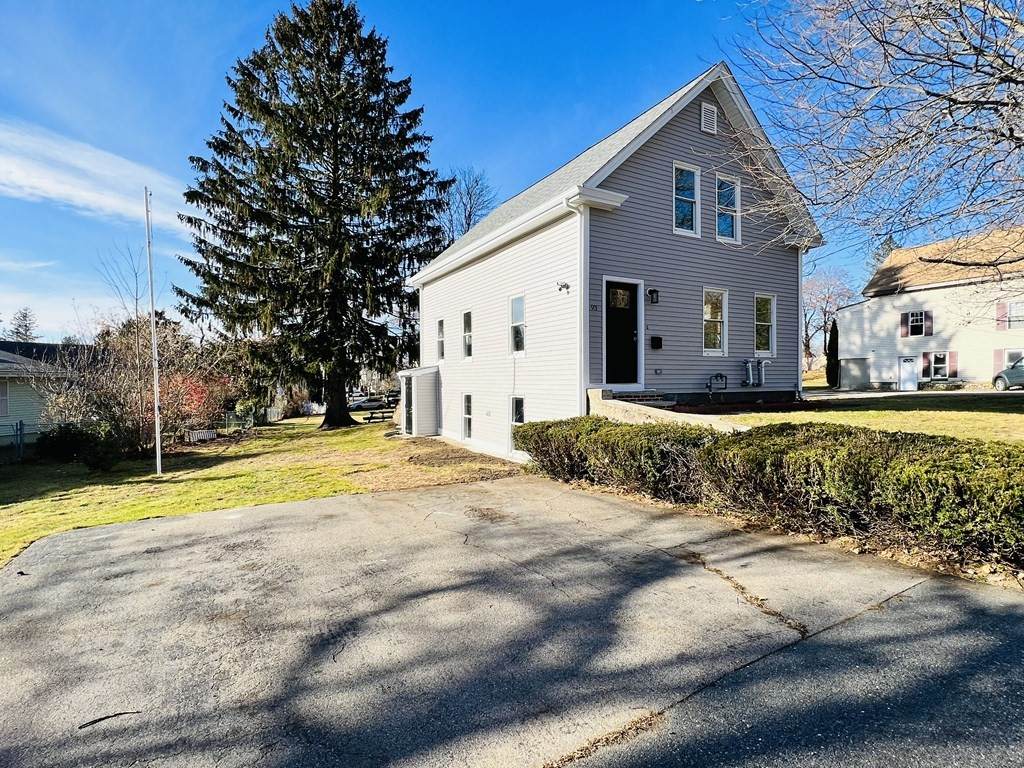 93 West St - Photo 1