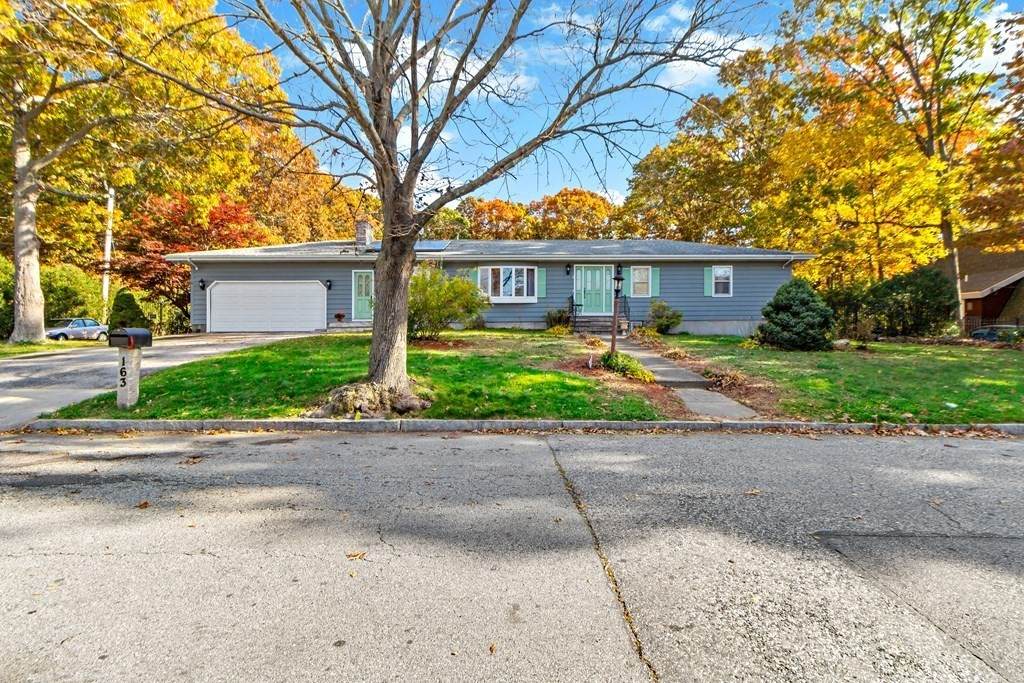 163 Savoie St - Photo 1