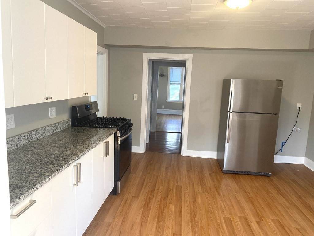 128 Summer St - Photo 1