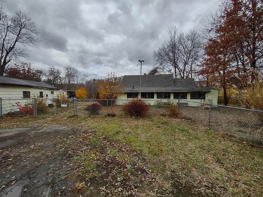 54 Valley St - Photo 1