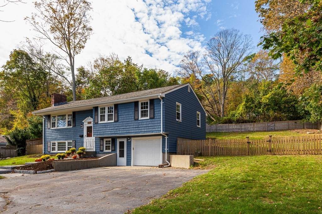 609 Washington Street - Photo 1