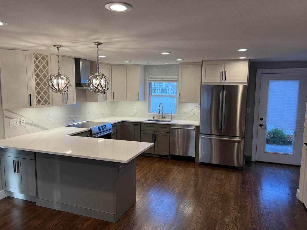 819 Lagrange St - Photo 1