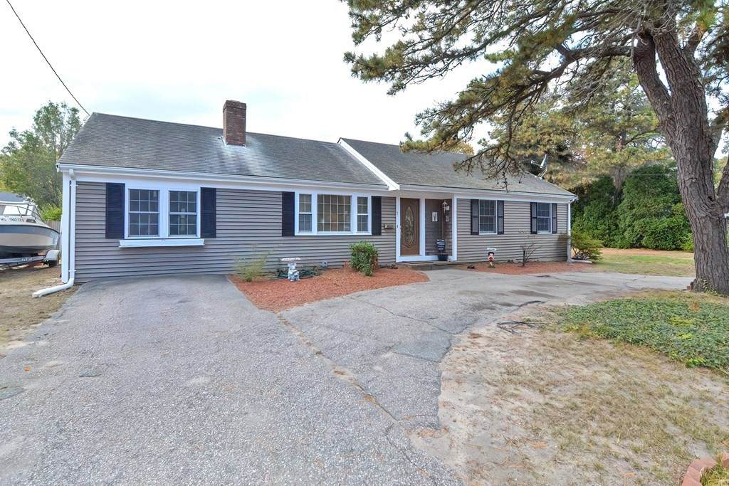 1 Harding Ln - Photo 1