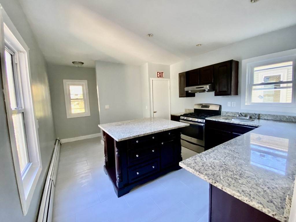 16 Woodbine St. - Photo 1
