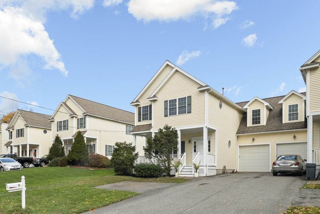 11 Summit Street - Photo 1