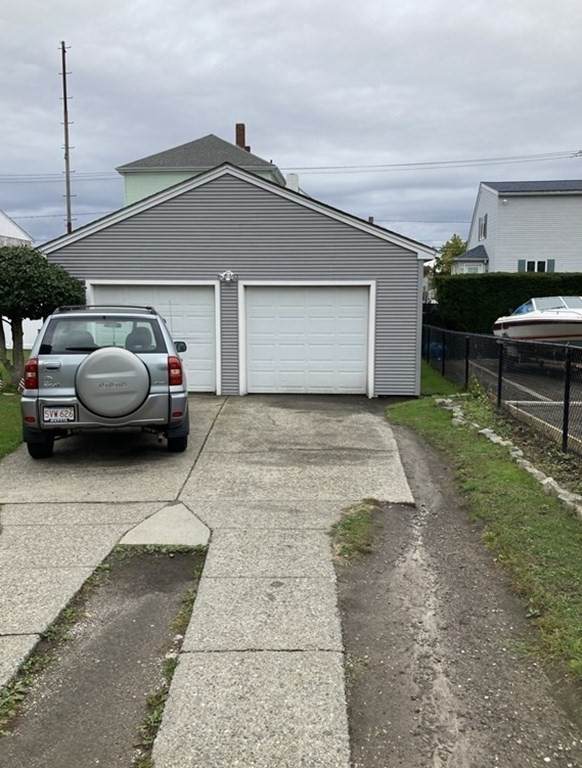 90 Aetna St - Photo 1