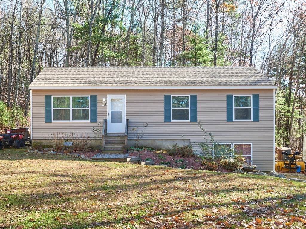 105 Burlingame Rd - Photo 1