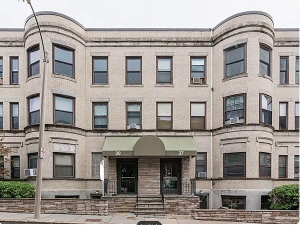 39 St. Paul Street - Photo 1