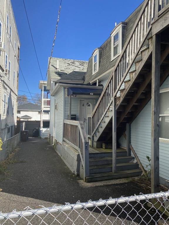 40-42 Dolphin Ave - Photo 1