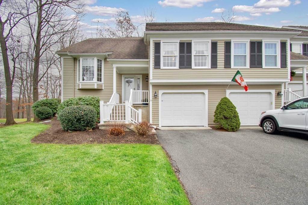 30 Hickory Hill - Photo 1