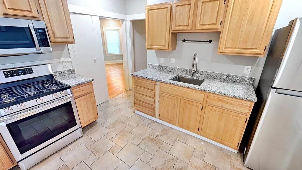 97 Brent Street - Photo 1