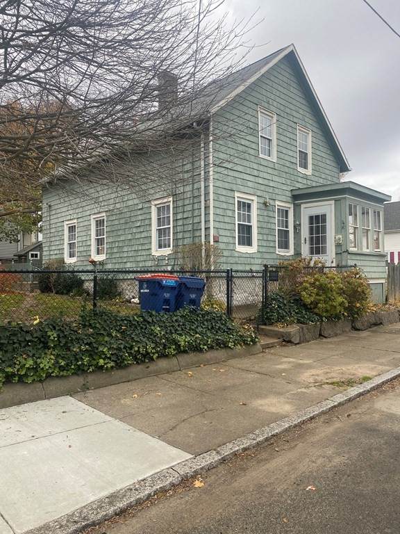 51 Myrtle Street - Photo 1