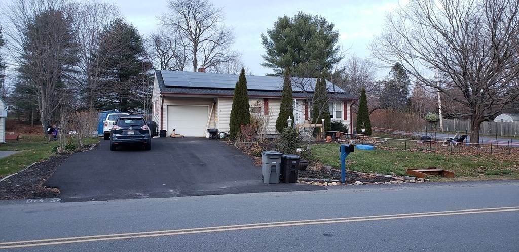 435 Clark Street - Photo 1