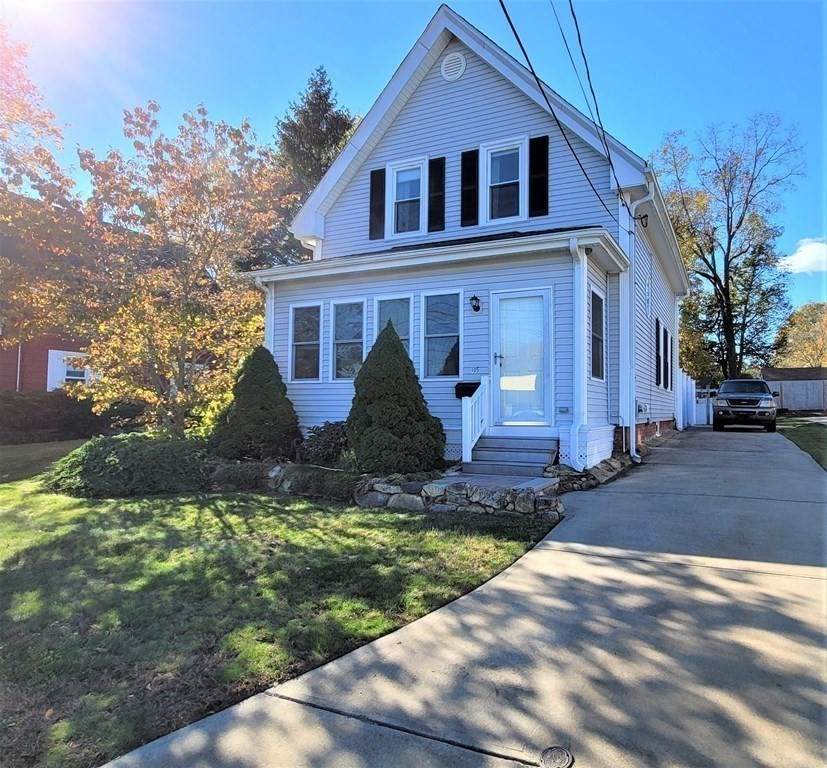 105 Linden St - Photo 1