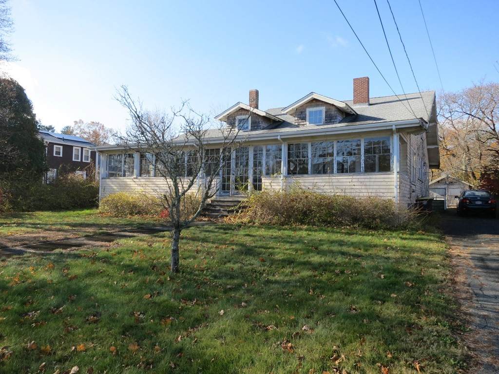 371 Pond St - Photo 1