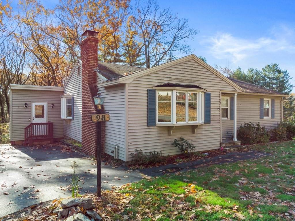 98 North St - Photo 1
