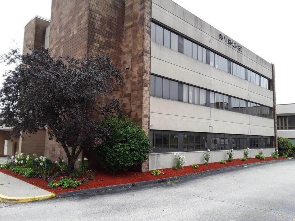 95 Vernon St. - Photo 1