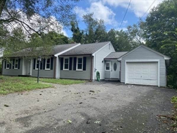 66 Miles St - Photo 1