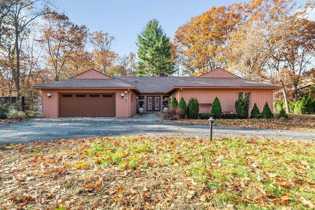11 Mount Joy Dr - Photo 1