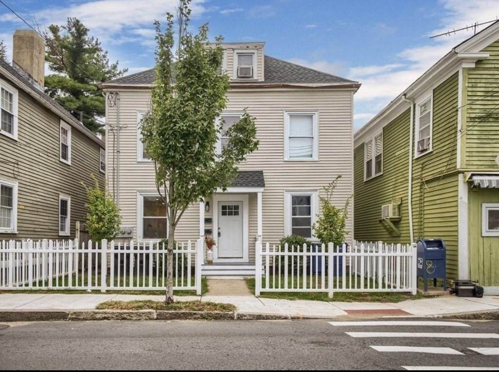 24 Essex - Photo 1