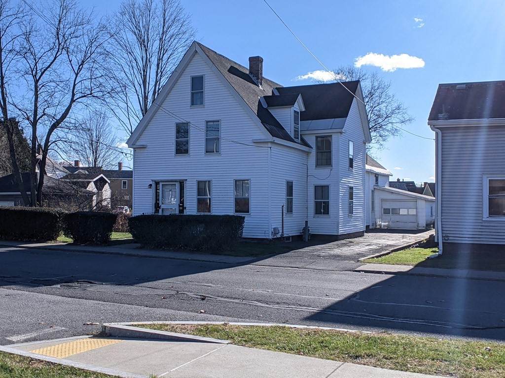 40 Pleasant St - Photo 1