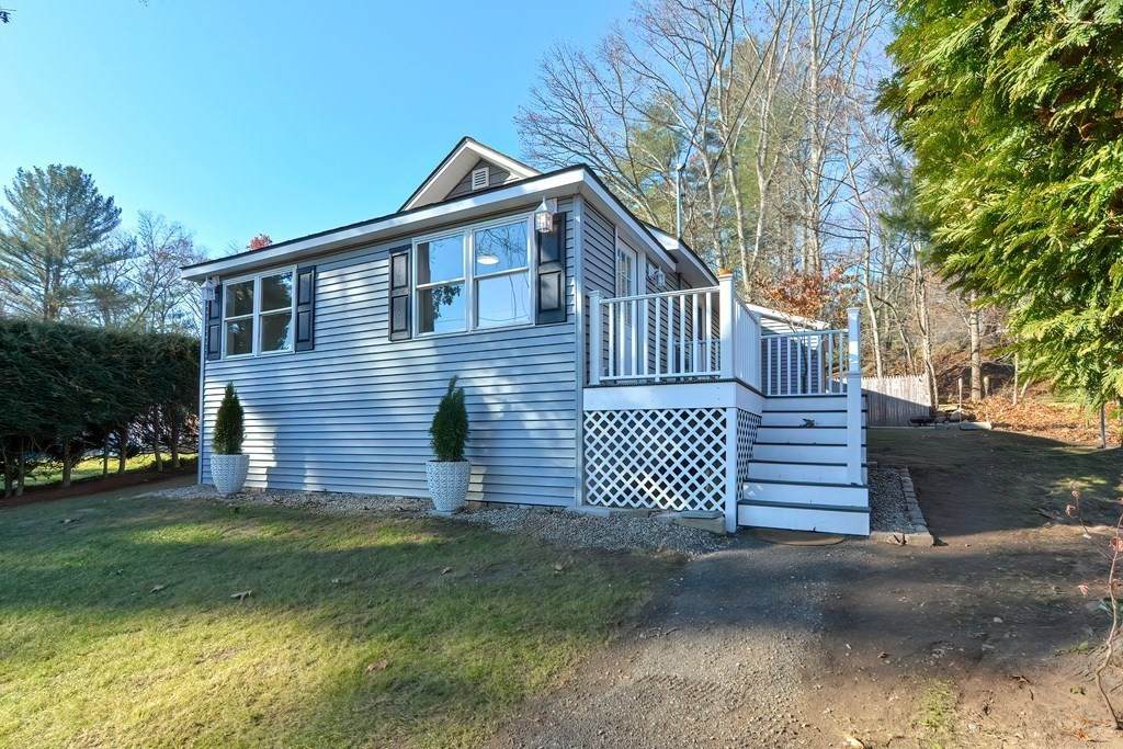 90 Lakeshore Dr - Photo 1